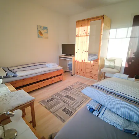 Gaestehaus Tiedemann * Borsfleth